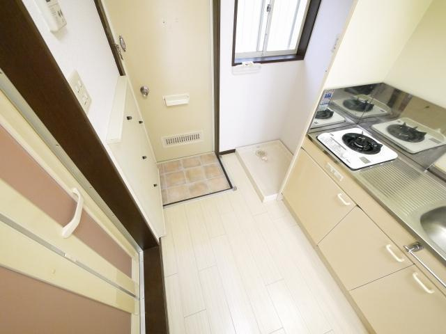 岩村ハイツのキッチン|使いやすいキッチンです