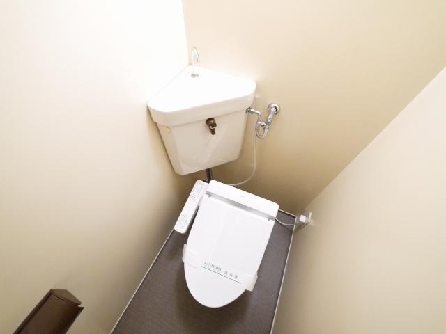 岩村ハイツのトイレ|シンプルで使いやすいトイレです