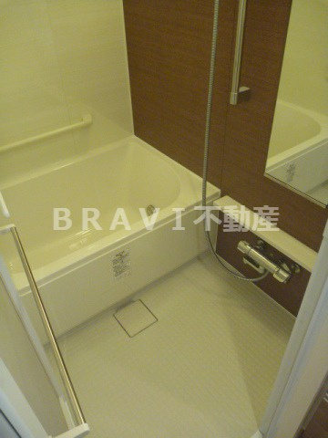 パークアクシス本町　BRAVI不動産の浴室|【パークアクシス本町】きれいなお風呂です