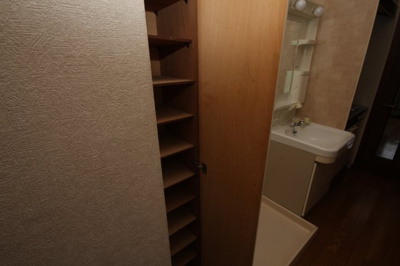 【玄関】 | キャンパスセブン | シューズボックス