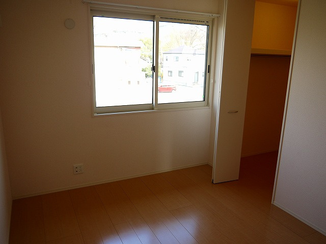 メゾンｅコート　Ａ棟の収納|便利な収納スペースです