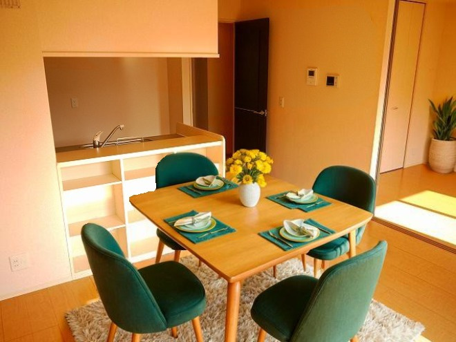 メゾンｅコート　Ａ棟の居間・リビング|おしゃれなリビングです