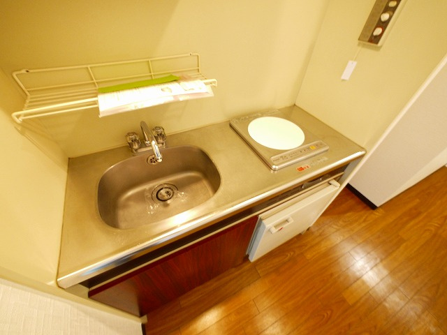 まあぁろ～ビルのキッチン