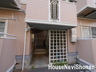 【エントランス】