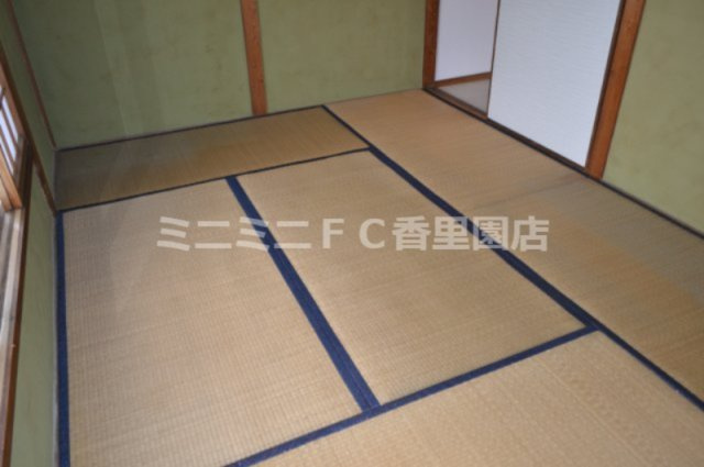 出口４丁目貸家の寝室|寝室としてもお使いいただけます