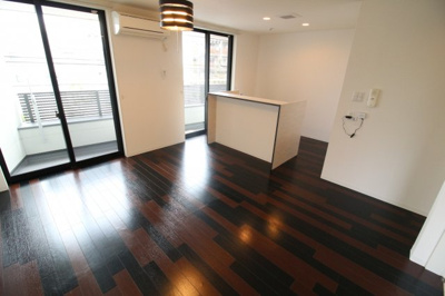 【居間・リビング】 | Giulia須磨浦Ⅲ