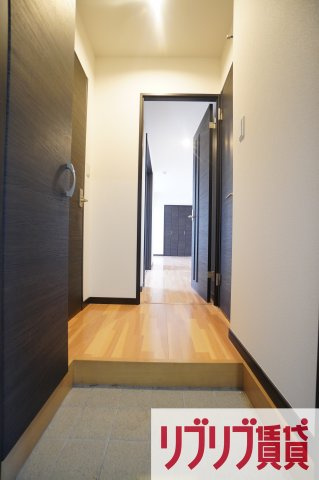 ルクロ要町の玄関