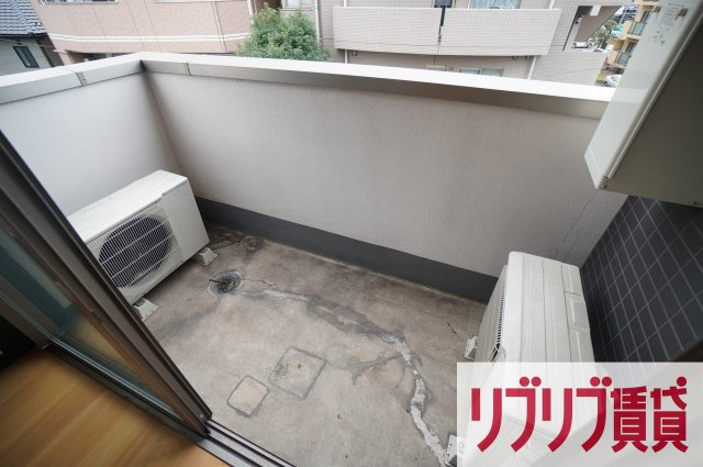 ルクロ要町のバルコニー