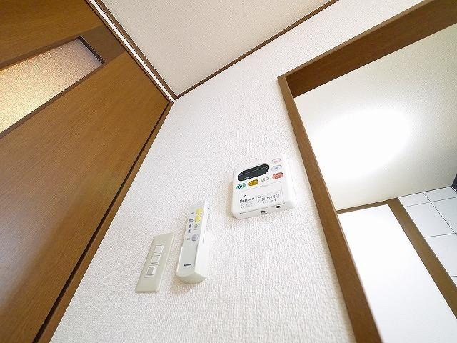 グレイス・ヴィラ（合場町）の設備|給湯リモコンです
