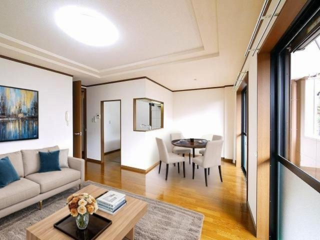 グレイス・ヴィラ（合場町）の居間・リビング|CGで家具等を配置したもので家具等は含まれません