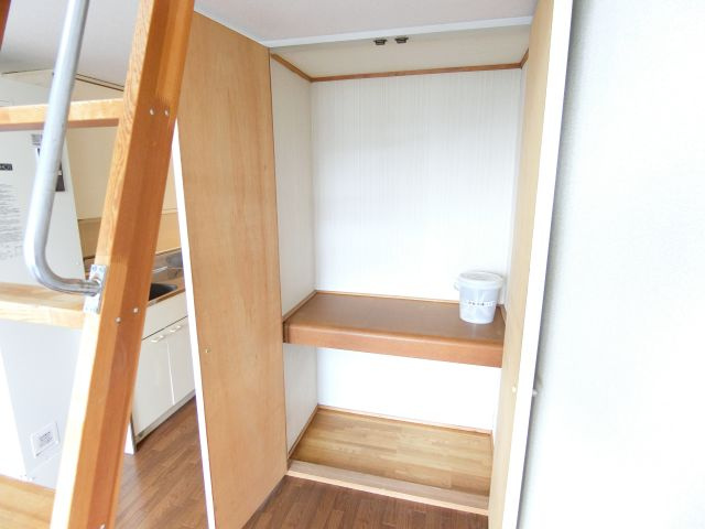 エステートピア汐之宮の収納