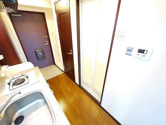 万葉Ⅰ（マンション万葉Ⅰ）のキッチン|きれいなキッチンです