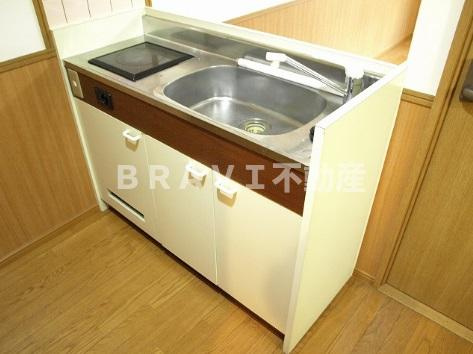 ヴェローナⅠ　BRAVI不動産のキッチン|【ヴェローナ】使いやすいキッチンです