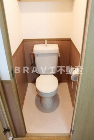 ヴェローナⅠ　BRAVI不動産のトイレ|【ヴェローナ】シンプルで使いやすいトイレです