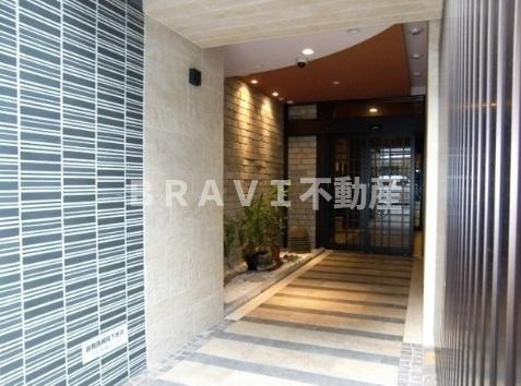ジューム南船場　BRAVI不動産のエントランス|【ジューム南船場】エントランスです