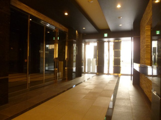 【エントランス】