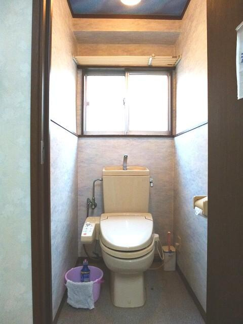 デュオ２４三筋の設備|共同の温水洗浄便座が２Ｆと３Ｆと２ヶ所あります