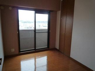 【洋室】 | アルファステイツ南蔵王 | 明るい洋室です