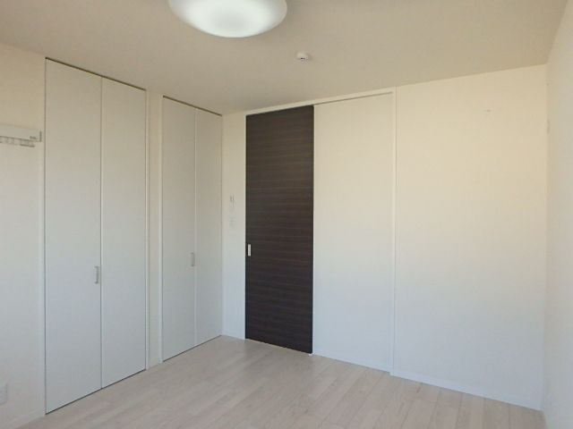シャーメゾンいろは３の寝室