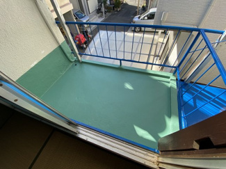 【バルコニー】