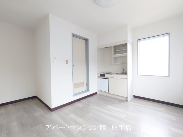 ラフォーレ中原の居間・リビング