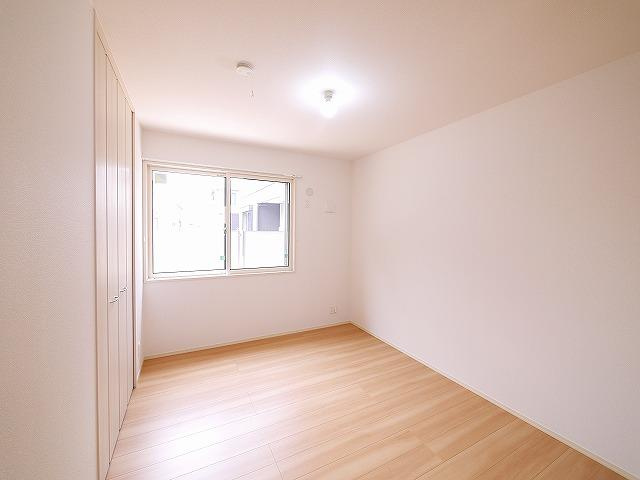 コージーコートB（三笠）の洋室|スタンダードな洋室です