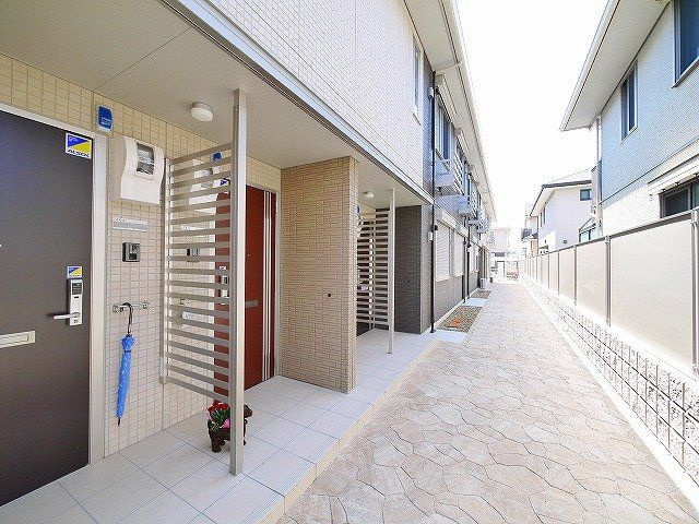 コージーコートB（三笠）のその他共用部分|毎日通るエントランスはこのようになっています