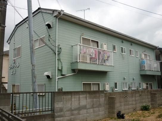 ヴァンベール土山の外観