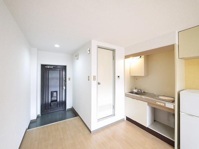 奈良アサカハイツのキッチン|お料理しやすいキッチンです