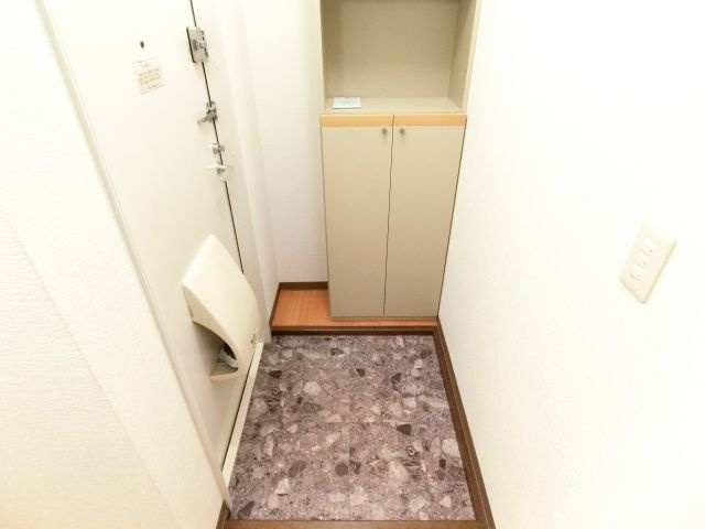 北浦第二ハイツの玄関