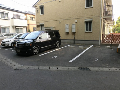 【駐車場】 | ロイヤルヒルズＬ | 駐車場空きあり