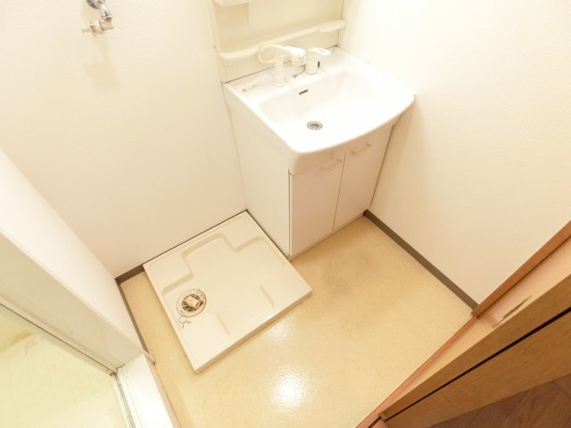 セカンドパレスの洗面所