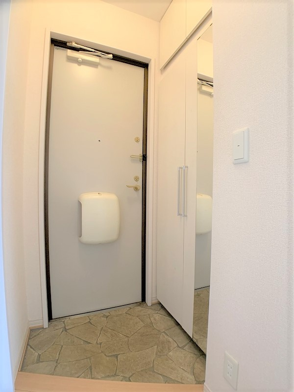 メルヴェイユ　の玄関