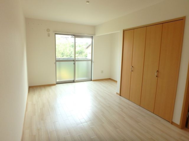 Maisonette柊の洋室
