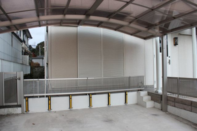 【駐車場】 | 大津市水明2丁目31-8 中古戸建て | 駐車スペース、カーポートつき