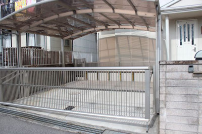 【駐車場】 | 大津市水明2丁目31-8 中古戸建て | 駐車スペース