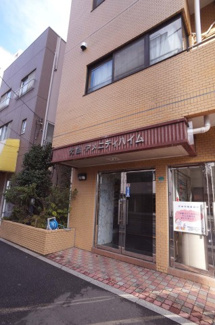 【エントランス】 | 人気の髙いオートロック付マンションです。