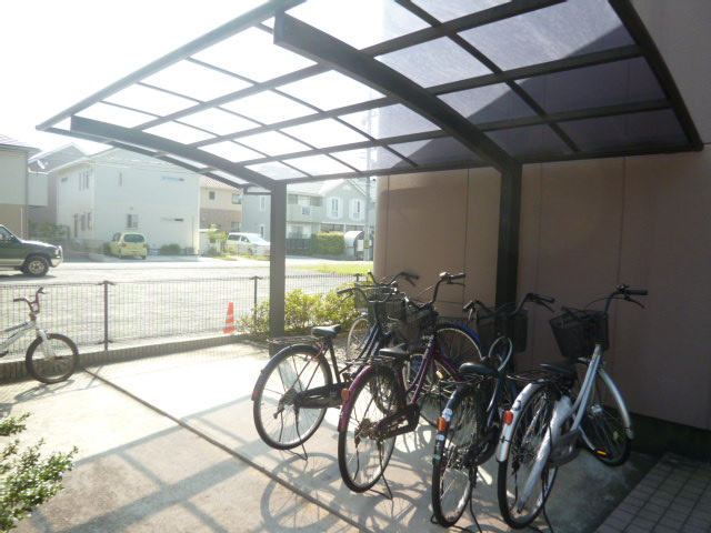 倉敷市三田のアパートのその他共用部分|自転車置き場