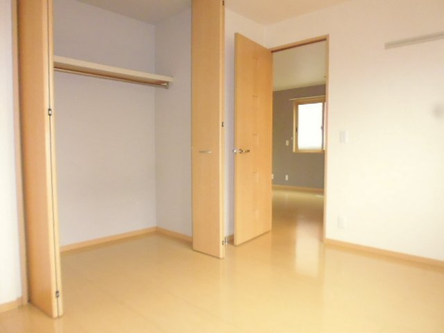 倉敷市神田３丁目のアパートの寝室|洋室