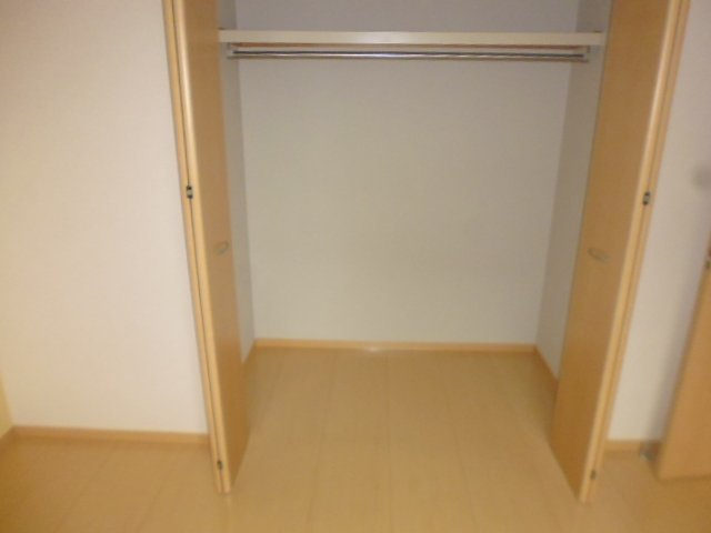 ラルジュ福岡屋　Ｂの収納|クローゼット