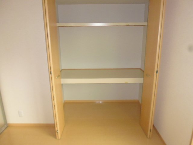 ラルジュ福岡屋　Ｂの収納