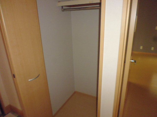 ラルジュ福岡屋　Ｂの収納