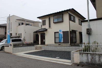 【外観】 | 大津市清風町9-6　中古戸建て | 建物外観別角度