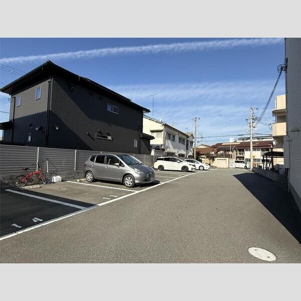 ho1の駐車場