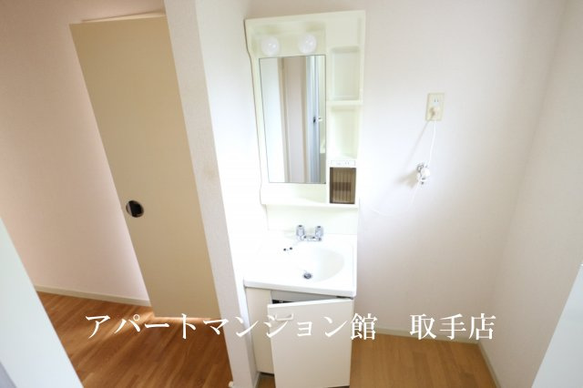 エステートピアグリーンヒルAの独立洗面台