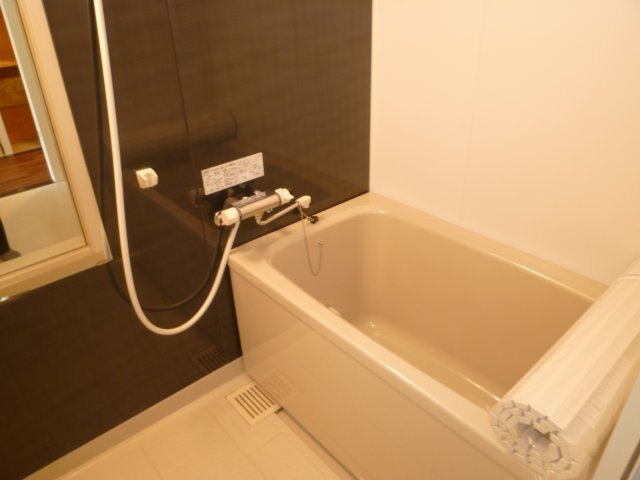 フェリーチェ深江橋２号館の浴室