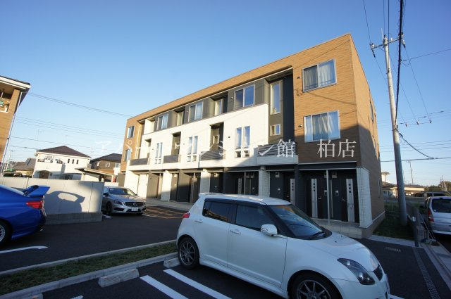 ノイクラールの外観