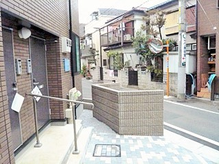 【エントランス】 | パークネスト