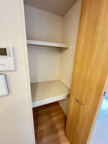 ハーヴェスト　コートの収納