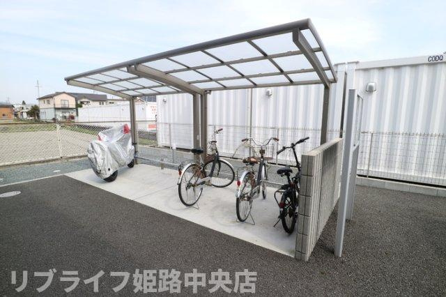 藏(くら)の駐車場